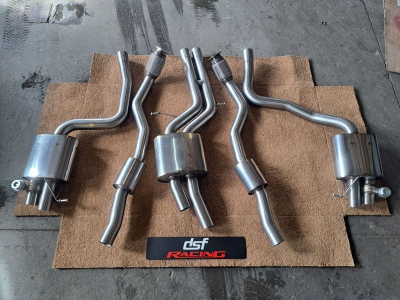 Audi RS4 - DSF Racing